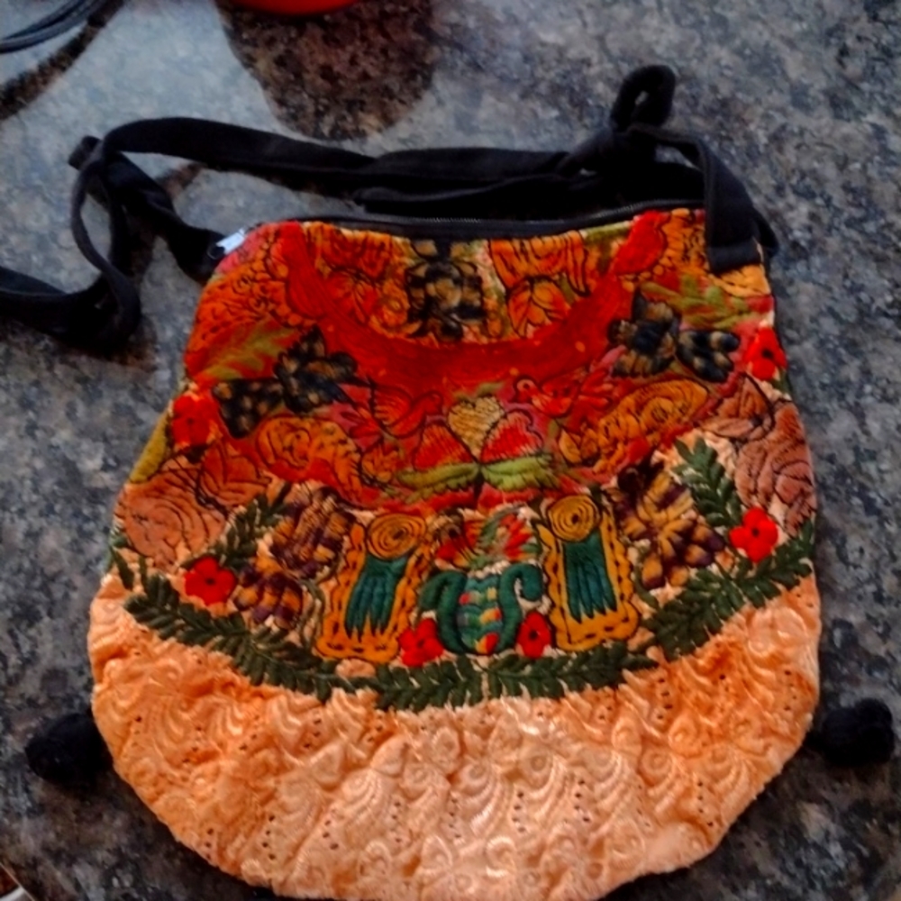 Multi color hand bag